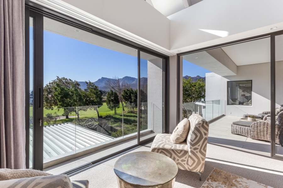 4 Bedroom Property for Sale in Pearl Valley at Val de Vie Western Cape